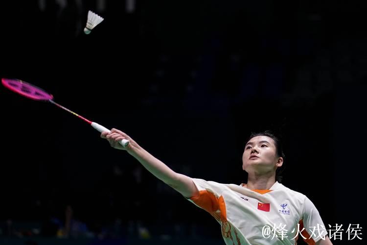 王祉怡携手韩悦闯入中国香港羽毛球公开赛女单决赛